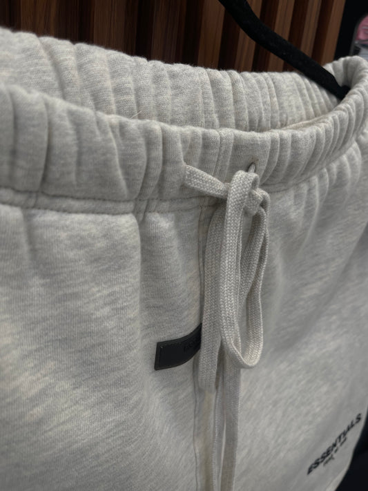 Short Essentials S22 ¨Light Oatmeal¨